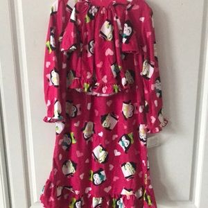 Girls long sleeve nightgown